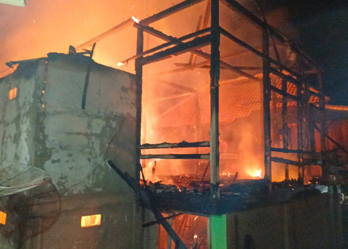 Satu Rumah di OKU Hangus Terbakar, Kerugian Capai Ratusan Juta