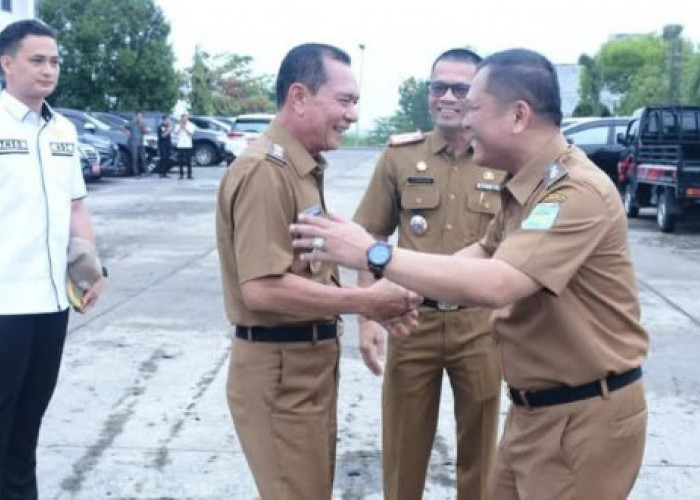 Hari Pertama Bertugas, Misnadi Ajak ASN Bersatu Bangun OKU Selatan