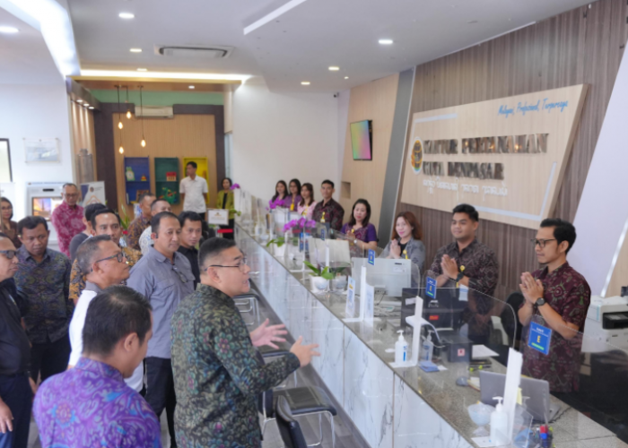 Wamen ATR Tekankan Budaya Melayani di Kantah Denpasar