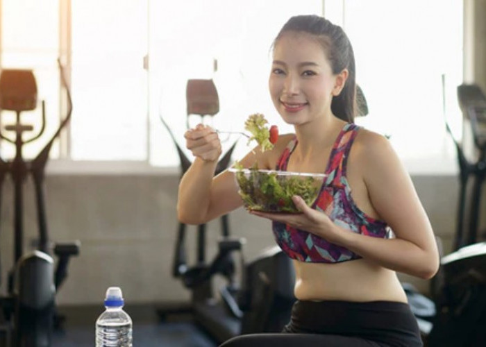 Bolehkah Makan Setelah Olahraga? Ini Waktu & Menu yang Tepat