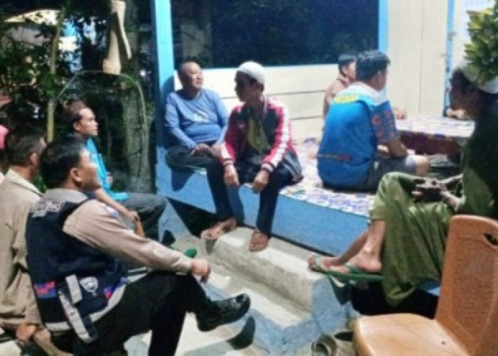 Cegah Kriminalitas, Warga Rutin Gelar Ronda Malam
