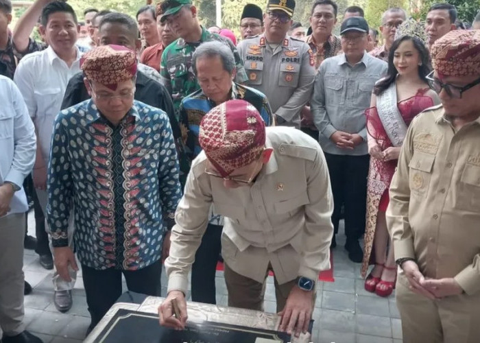 Bupati OKU Teddy meilwansyah Dampingi Menbud RI Fadli Zon Resmikan Museum Gua Harimau Modren
