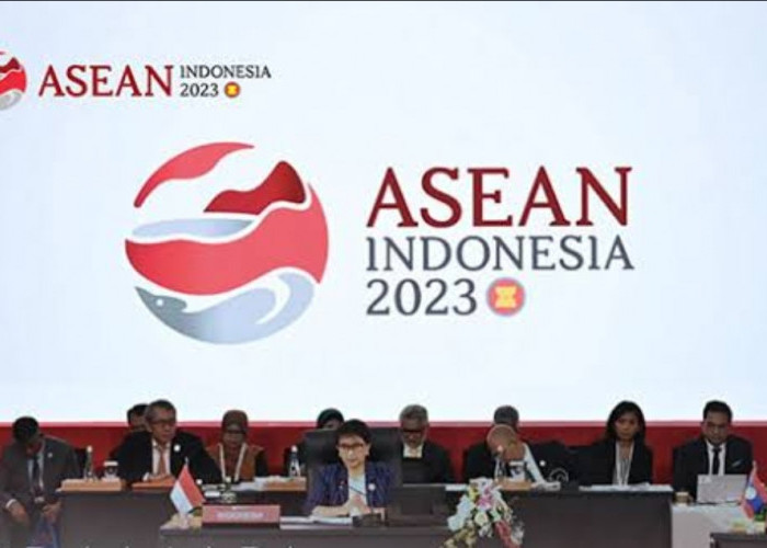 KTT ASEAN ke 43: Kepala Negara ASEAN Tiba di Indonesia