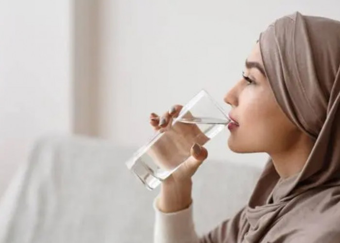 6 Cara Mencegah Dehidrasi dan Kekurangan Nutrisi Selama Ramadan