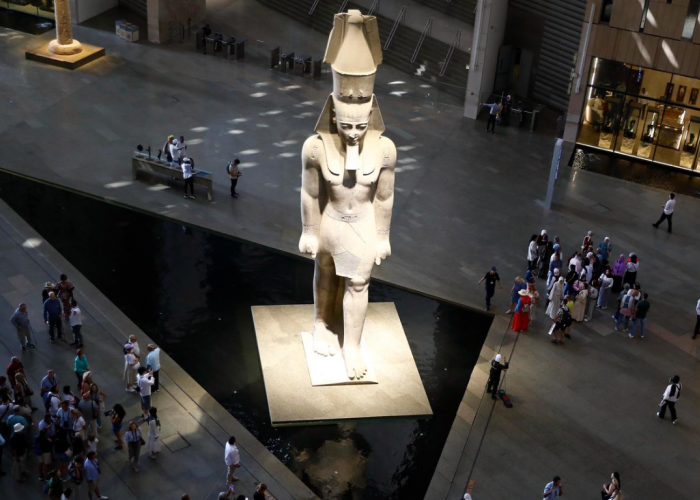 Megah Banget! Ini Penampakan Patung Ramses II di Grand Egyptian Museum