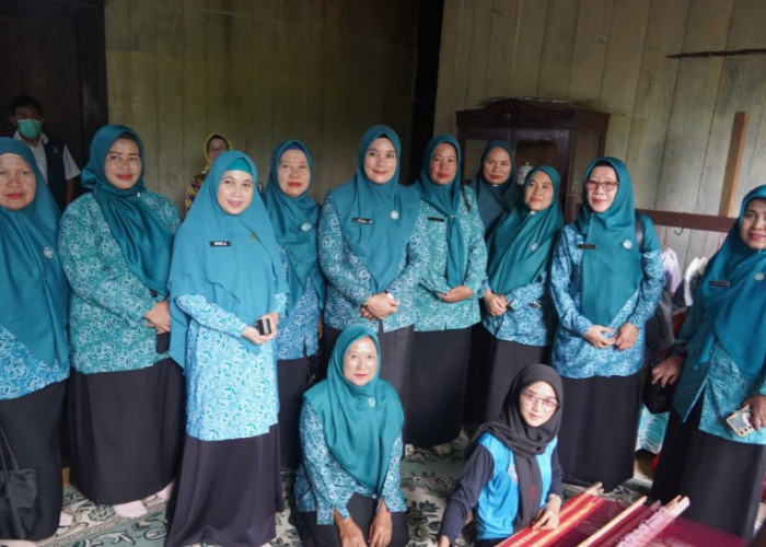 Rumah Cinta Lombahan Sikam Desa Cempaka Wakili OKU Timur di 4 Besar Sumsel