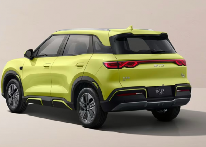 BYD Atto 2: EV Murah dengan Jarak Tempuh Setara Mobil Mahal 