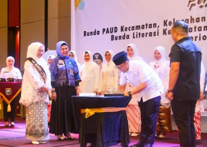 Bupati OKU Kukuhkan Para Bunda PAUD dan Literasi