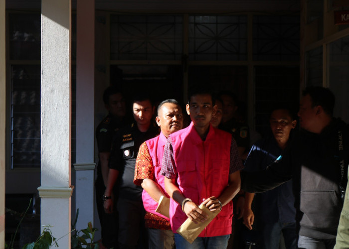 Diduga Korupsi Rp300 Juta, Dua Pegawai Dinas Pertanian OKU Ditahan