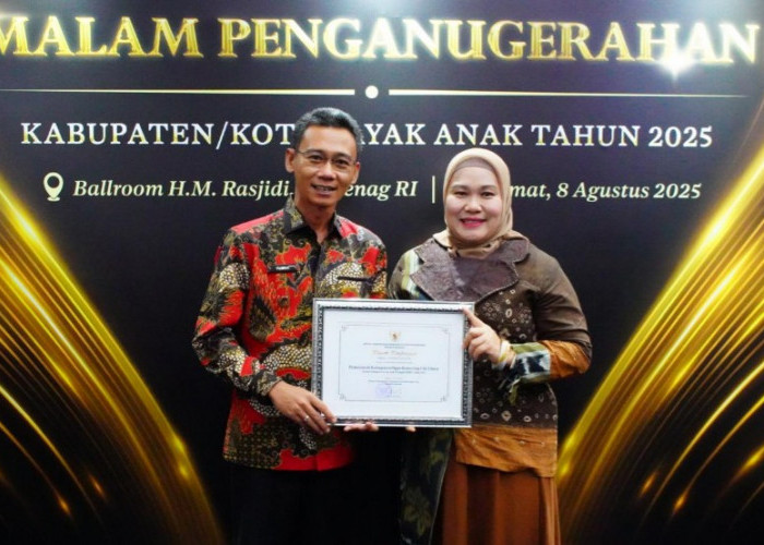 OKU Timur Terima Piagam Penghargaan Kabupaten Layak Anak Kategori Nindya