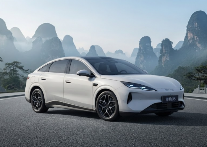 BYD Seal 06 Tawarkan Jarak Tempuh 2.300 Km dengan Harga di Bawah Rp250 Juta!
