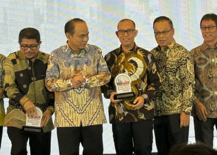 OKU Raih Penghargaan Kabupaten Smart City
