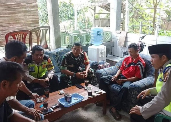 Dekatkan Kepada Masyarakat Kunjungi Rumah - Rumah Warga