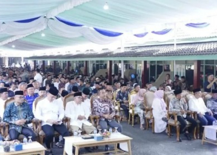 Bupati Abusama Tegaskan Komitmen Jalankan Amanah