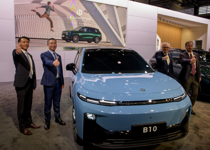 Leapmotor B10 Resmi Debut di Paris Motor Show