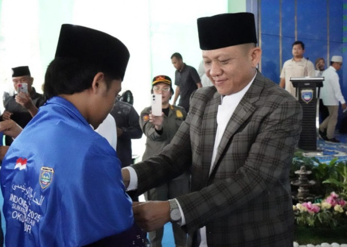 363 Calon Jemaah Haji OKU Timur Diberangkatkan ke Tanah Suci