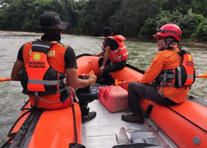 Hari Ke-3, Darwis Warga OKU Diduga Hanyut di Sungai Ogan Masih Belum Ditemukan