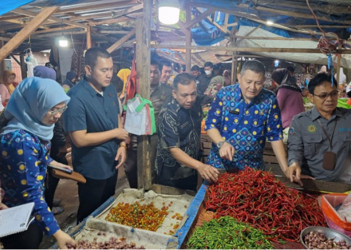 Harga Bahan Pokok Stabil, Stok Mencukupi