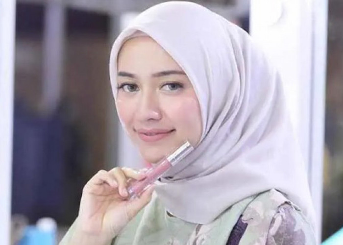 4 Rekomendasi Warna Lipstik yang Bikin Wajah Awet Muda dan Fresh
