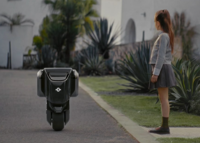 OMOWAY Mobility One Resmi Diperkenalkan, Robot untuk Logistik Masa Depan