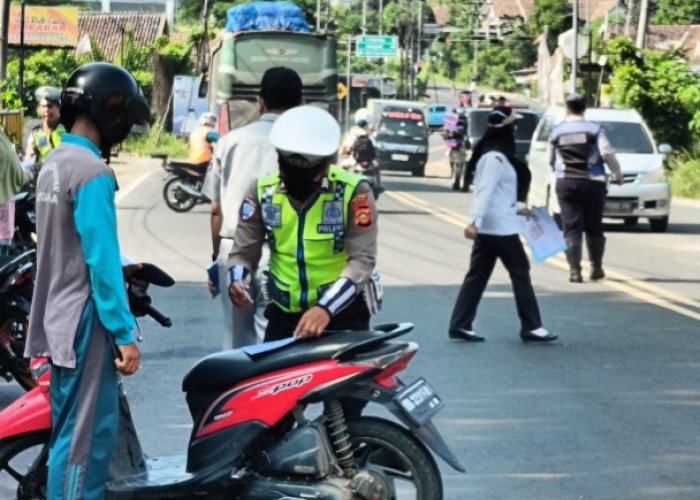 Melanggar, Puluhan Kendaraan Ditindak