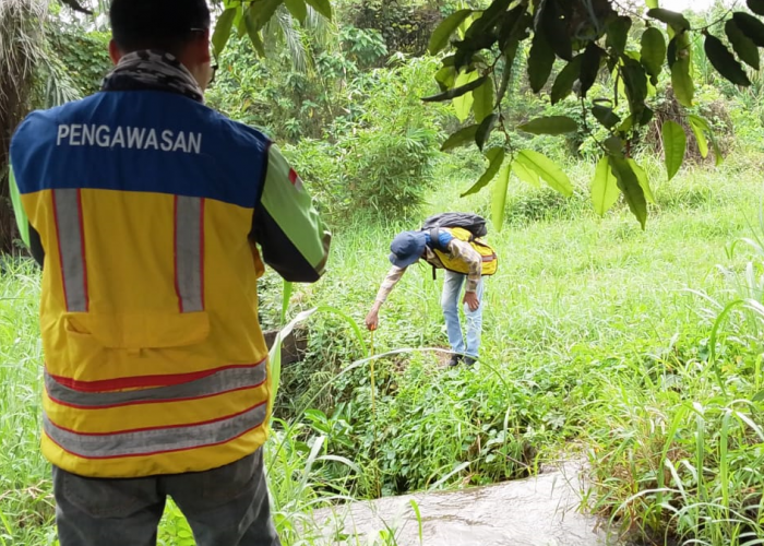 Tinjau Masalah Banjir di OKU, Tim Balai Jalan Nasional Bakal Perbaiki Drainase
