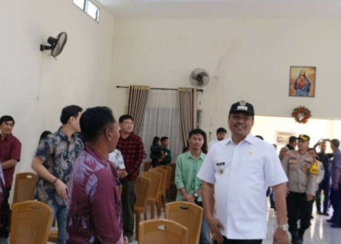 Bupati Abusama Pastikan Perayaan Natal di OKU Selatan Aman dan Kondusif