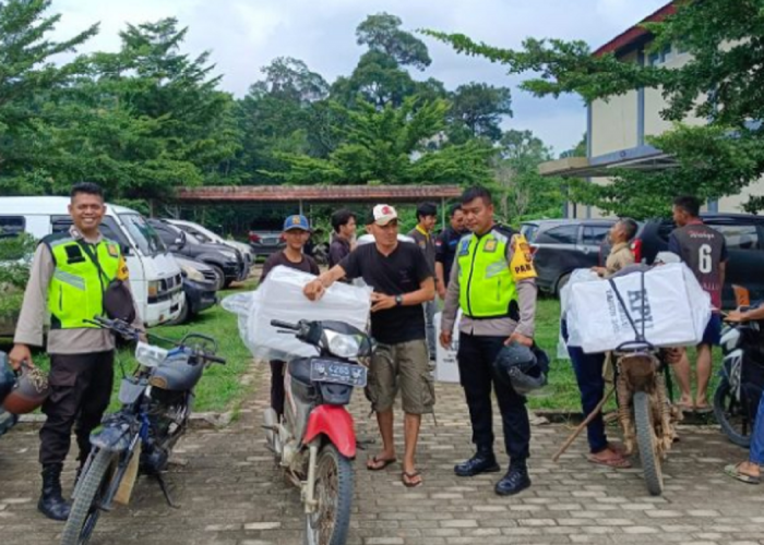 Distribusi Logistik Pemilu ke 13 Kecamatan di OKU Rampung