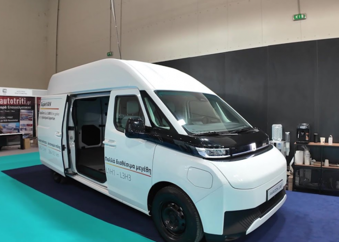 Heboh di GIICOMVEC 2026, Farizon SV Jadi Sorotan Kendaraan Niaga Listrik