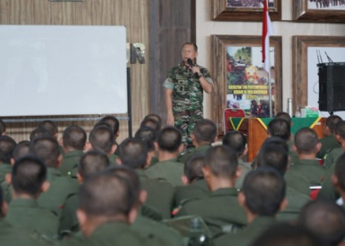 Danpuslatpur Kodiklatad Motivasi 950 Siswa SPPI Diksarmil 