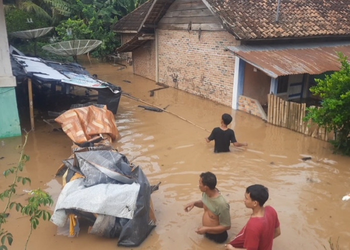 Banjir OKU Rendam Ribuan Rumah, Ratusan Warga Mengungsi, Lalu Lintas Terganggu