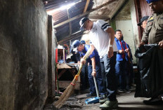 Bupati Enos Pimpin Gotong Royong, Wujudkan OKU Timur Bersih dan Bermartabat