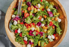 Tetap Fit Saat Puasa dengan Salad Bernutrisi