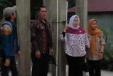 Pastikan Tepat Sasaran, Camat Runjung Agung Lakukan Monev Dana Desa 2025