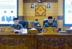 Paripurna DPRD OKU, Sampaikan Jawaban Bupati atas Pandangan Fraksi terkait APBD 2025