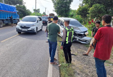 Sopir Ngantuk, Dua Mobil Terlibat Kecelaakaan