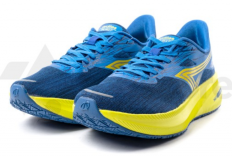 3 Sepatu Lari Lokal Terbaik 2026 untuk Jogging Nyaman, Responsif, dan Harga Terjangkau!