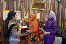 Tampilkan Kerajinan dan Kuliner Khas, OKU Timur Curi Perhatian Pengunjung