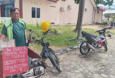 Kisah Ferdi, Tukang Tambal Ban Keliling Satu-satunya di Martapura