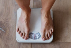 Puasa Tapi Berat Badan Naik? Ini Kebiasaan yang Sering Jadi Penyebab