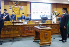 Sujarwo Resmi Dilantik Jadi Anggota DPRD OKU Lewat PAW