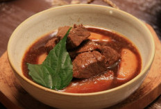 Semur Daging Sapi Manis Gurih, Resep Rumahan Empuk dan Mudah Dibuat