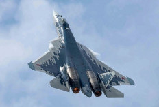 Sukhoi Su-57 Jadi Pusat Perhatian di Dubai Airshow 2025, Rusia Pamer Kartu As Baru