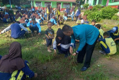 SMPN 02 Buay Pemaca Gelar Gotong Royong, Bentuk Karakter Siswa Peduli Lingkungan. 