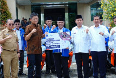 Pemkab OKU Timur Serahkan 10 Kendaraan Operasional untuk Kepala KUA