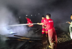 Diduga Konsleting Listrik, Rumah Warga OKU Selatan Hangus Terbakar