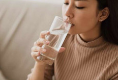 Panduan Minum Air yang Benar agar Puasa Tetap Bertenaga