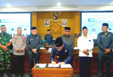 DPRD OKU Paripurna Bahas LKPJ 2025 dan Propemperda 2026 