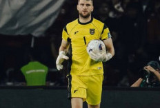 Maarten Paes ke Ajax Amsterdam, Sinyal Kebangkitan Sepak Bola Indonesia di Eropa